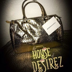 BCBGMAXAZIRA oVernight bag